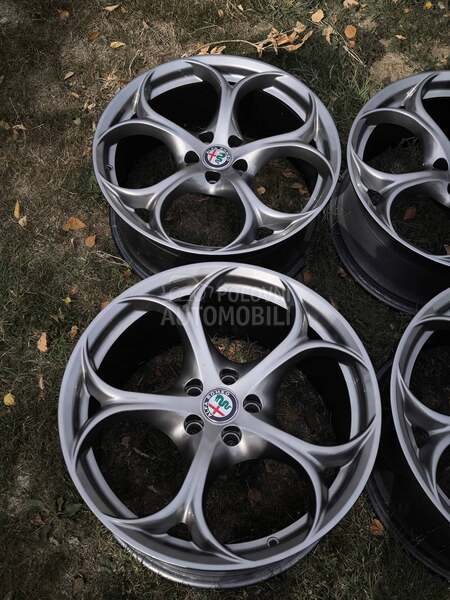 Aluminijumske felne Alfa Romeo 19" 5 x 110