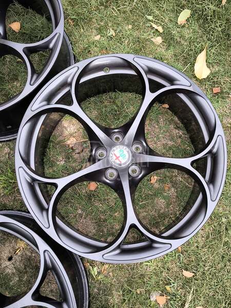 Aluminijumske felne Alfa Romeo 20" 5 x 110
