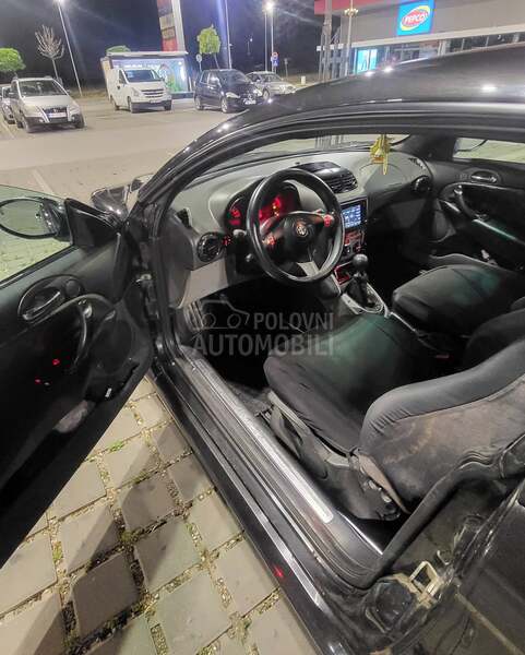 Alfa Romeo GT 