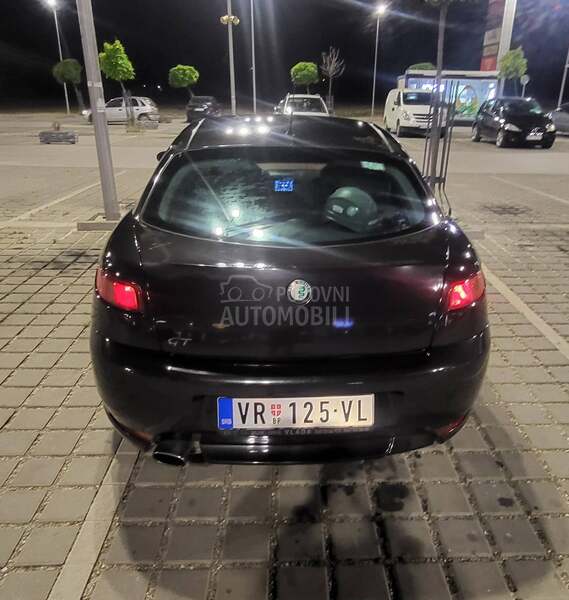 Alfa Romeo GT 