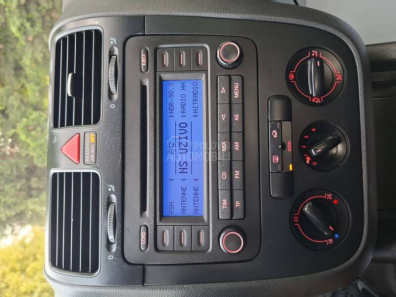 Volkswagen Golf 5 1.9 TDI   S P O R T