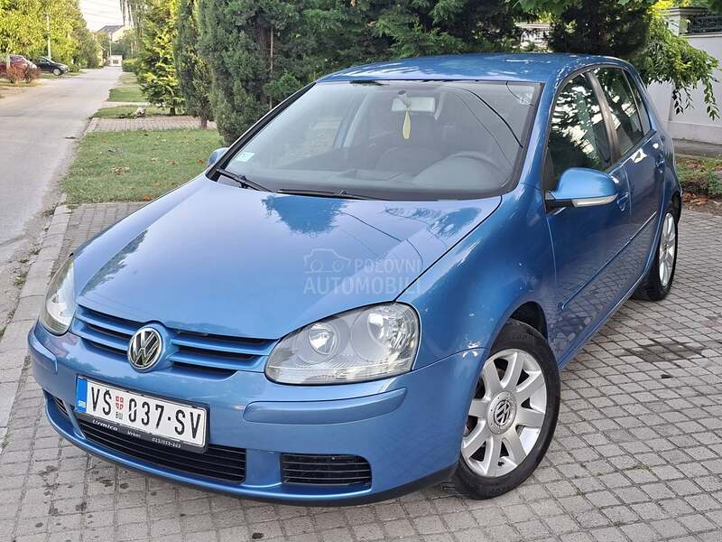 Volkswagen Golf 5 1.9 TDI   S P O R T