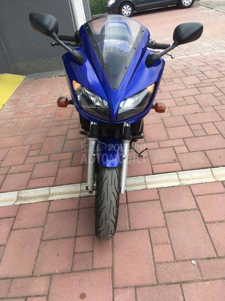 Yamaha Fazer FZS600