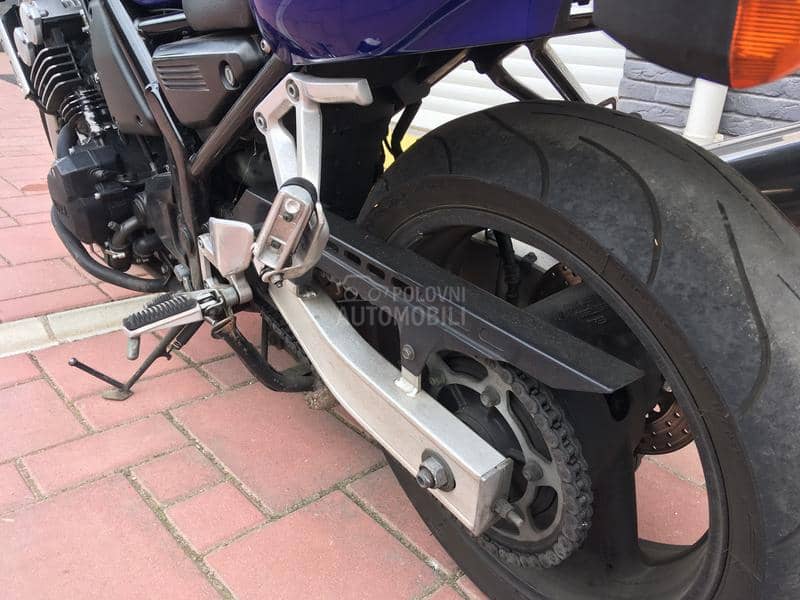 Yamaha Fazer FZS600