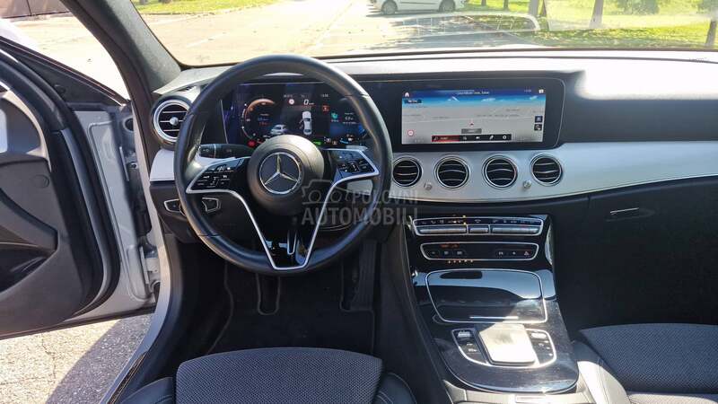Mercedes Benz E 300 220D-HYBRID,2xAMG