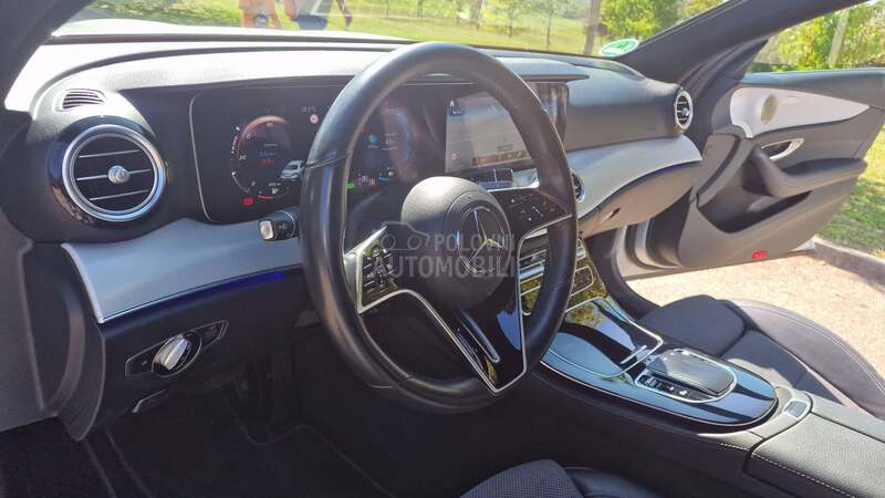 Mercedes Benz E 300 220D-HYBRID,2xAMG