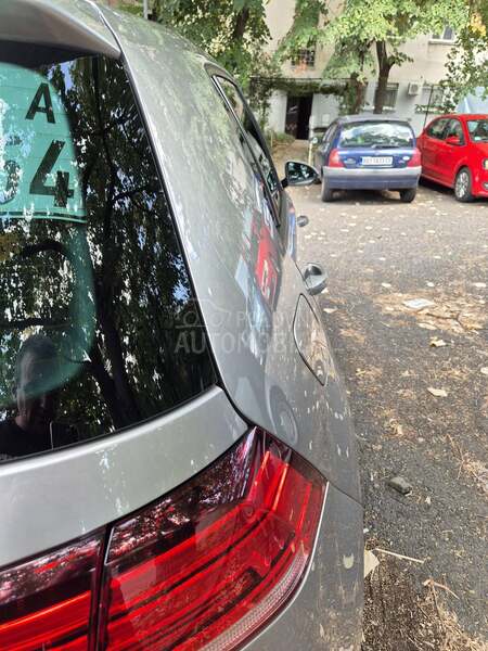 Volkswagen Golf 7 1.0 TSI