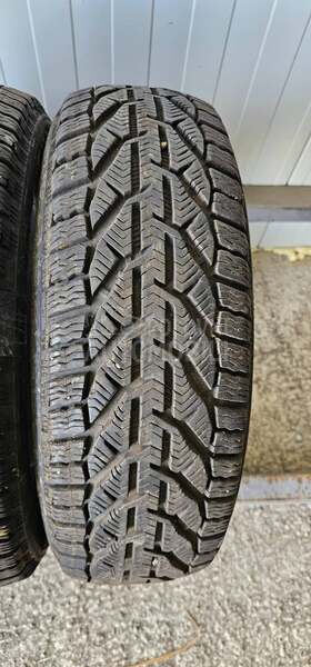 Riken 185/60 R15 Zimska