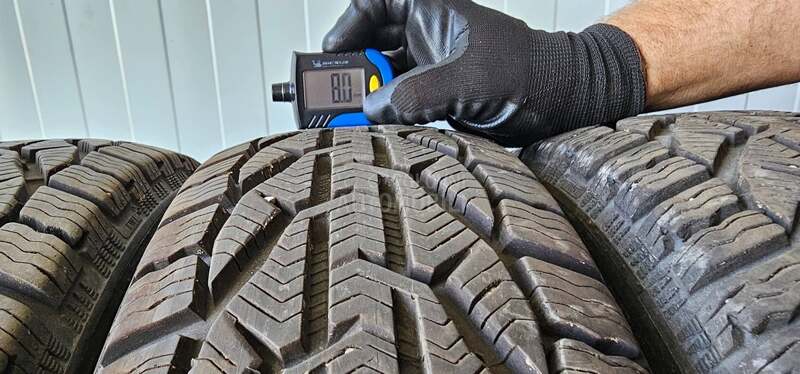 Riken 185/60 R15 Zimska