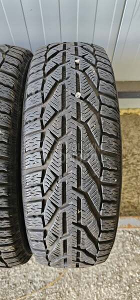 Riken 185/60 R15 Zimska
