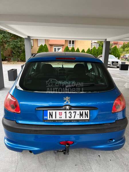 Peugeot 206 