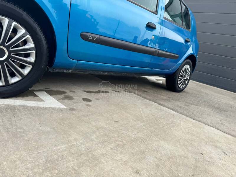 Renault Clio 