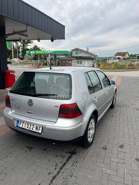 Volkswagen Golf 4 