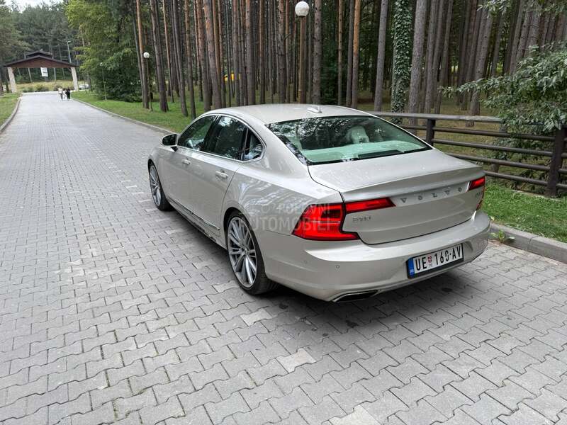 Volvo S90 D5 4WD