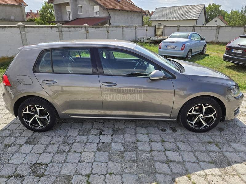 Volkswagen Golf 7 
