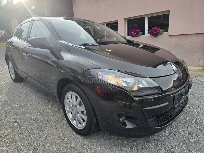 Renault Megane 1.6 B CH
