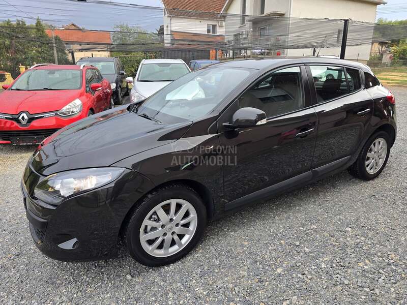 Renault Megane 1.6 B CH