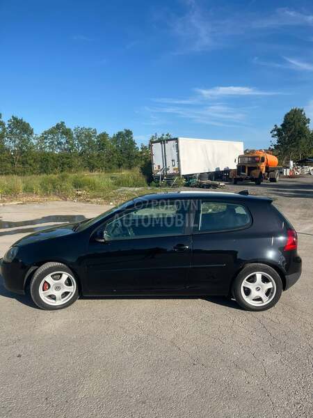 Volkswagen Golf 5 BKC