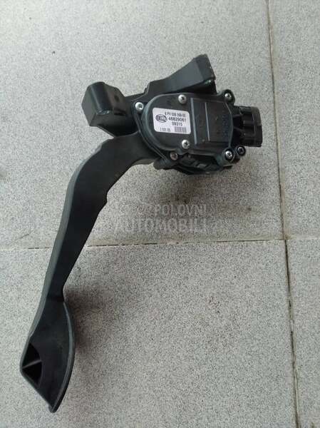 1.3 JTD pedala gasa