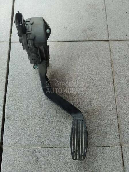 1.3 JTD pedala gasa