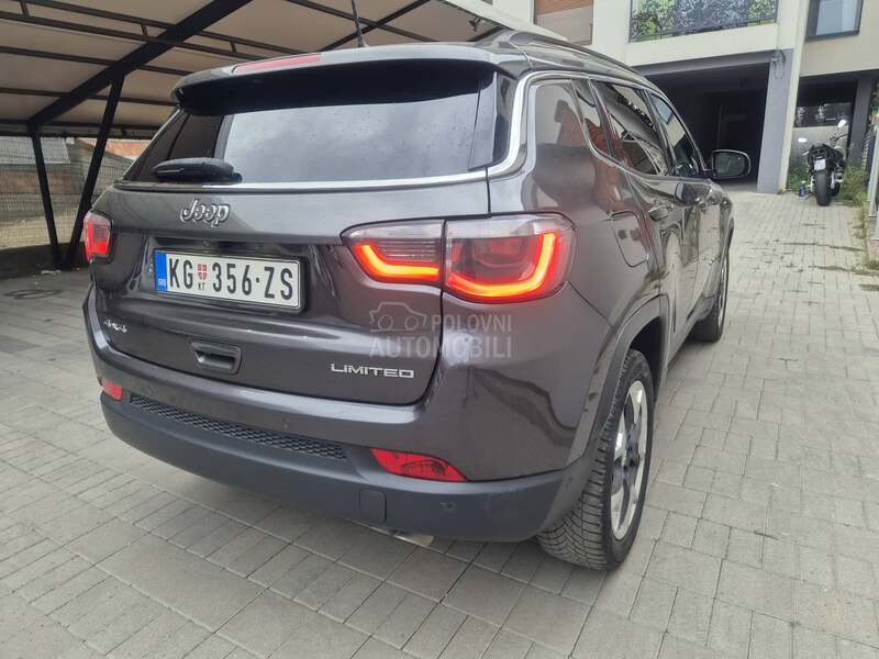 Jeep Compass 