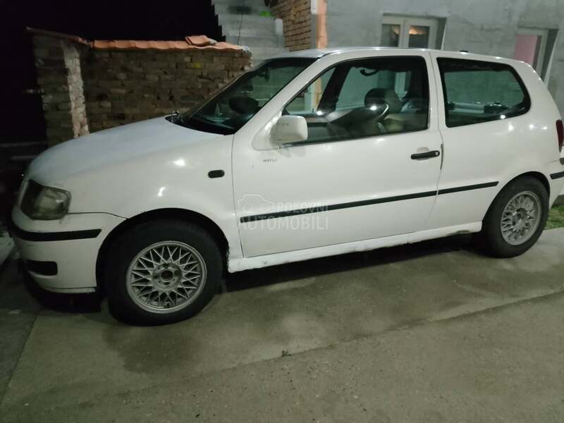 Volkswagen Polo 1.0 MPI