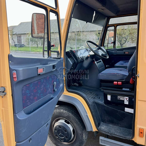 Mercedes Benz Vario 614d