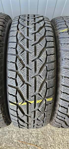 Riken 185/60 R15 Zimska