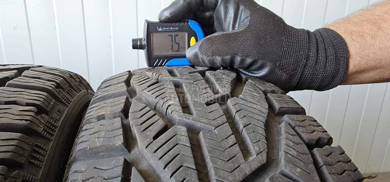 Riken 185/60 R15 Zimska