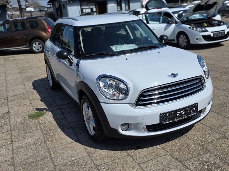 MINI Countryman 1.6d 66k w