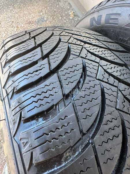 Nexen 185/60 R15 Zimska