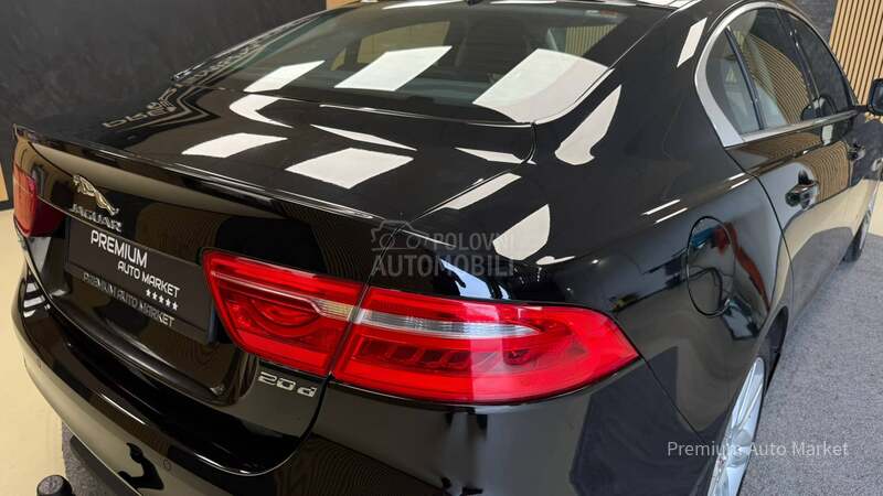 Jaguar XE //2.0D//AUT//FUL