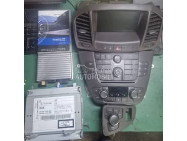 Navi DVD 800 braon za Opel Insignia