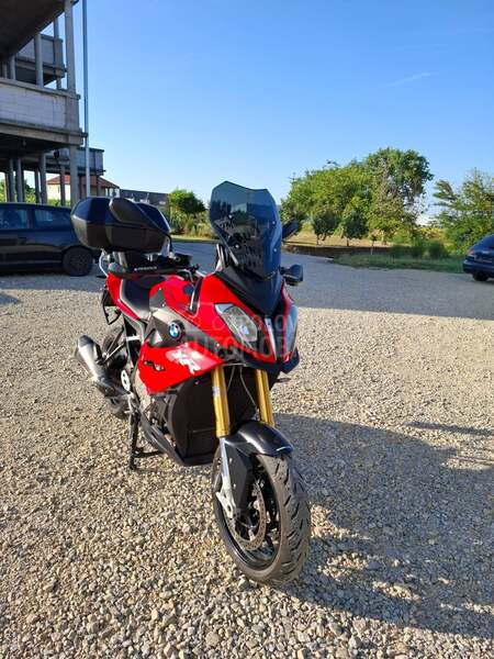 BMW S1000XR