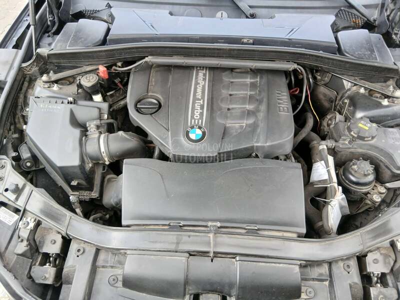 BMW X1 4X4 AUUTOM NAAVIIG