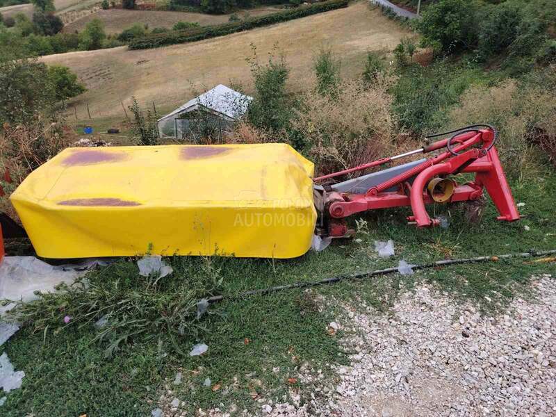 Kuhn kosa pet diskova
