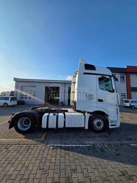 Mercedes Benz ACTROS 1845