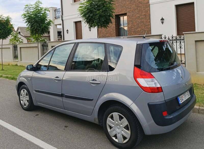 Renault Scenic 