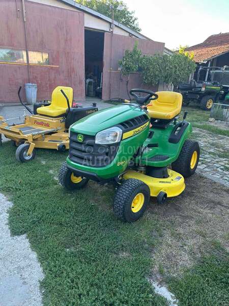 John Deere D130