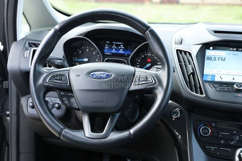 Ford Grand C-Max TITANIUM/PANO/NOV