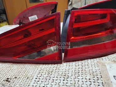 Stop svetlo desno za Audi A4 od 2012. do 2015. god.