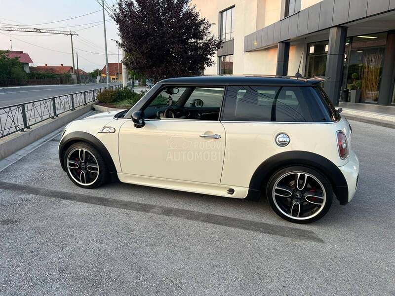 MINI John Cooper Works 