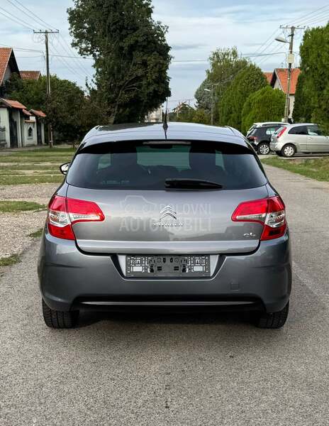 Citroen C4 1.4 16V ATTRACTION