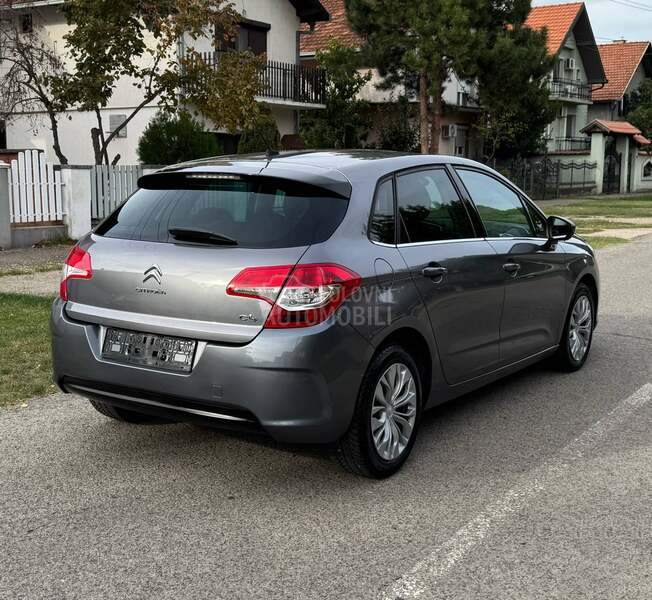 Citroen C4 1.4 16V ATTRACTION