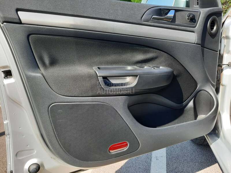 Škoda Octavia ELEGANCE 1.6 TDI