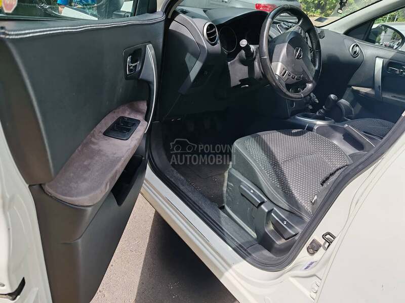 Nissan Qashqai 1.5 dci