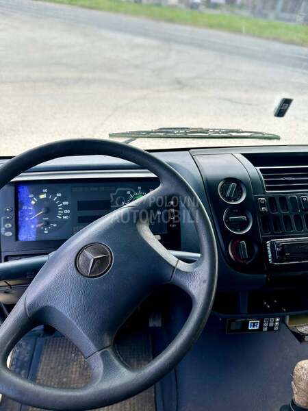 Mercedes Benz Atego 1018