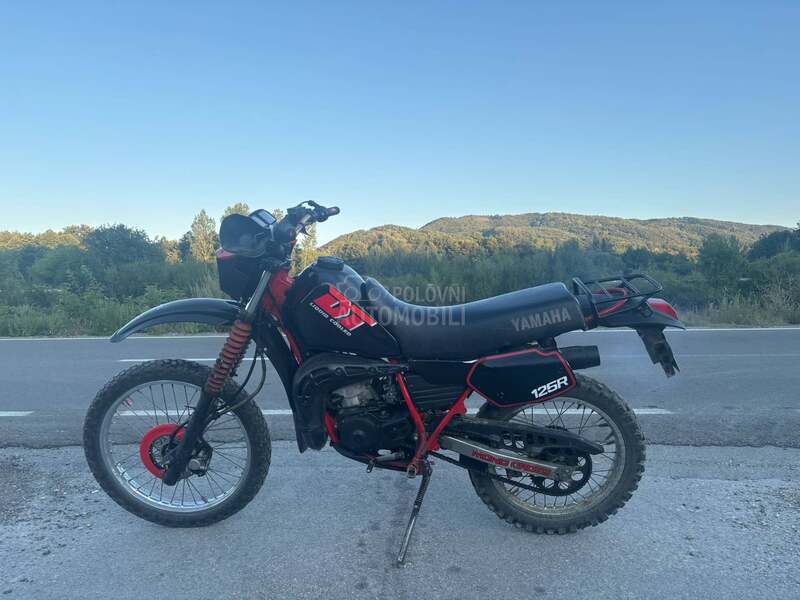 Yamaha DT 125  ČITAJ OPIS