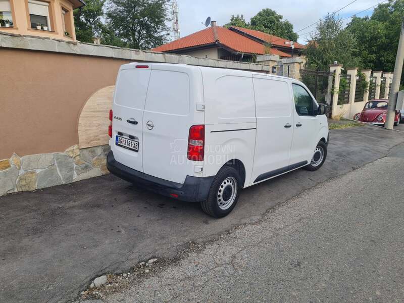 Opel Vivaro 2.0 L2H1