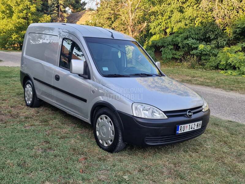 Opel Combo OČUVAN